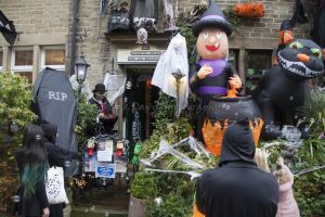 _haworth halloween 2016 15.jpg